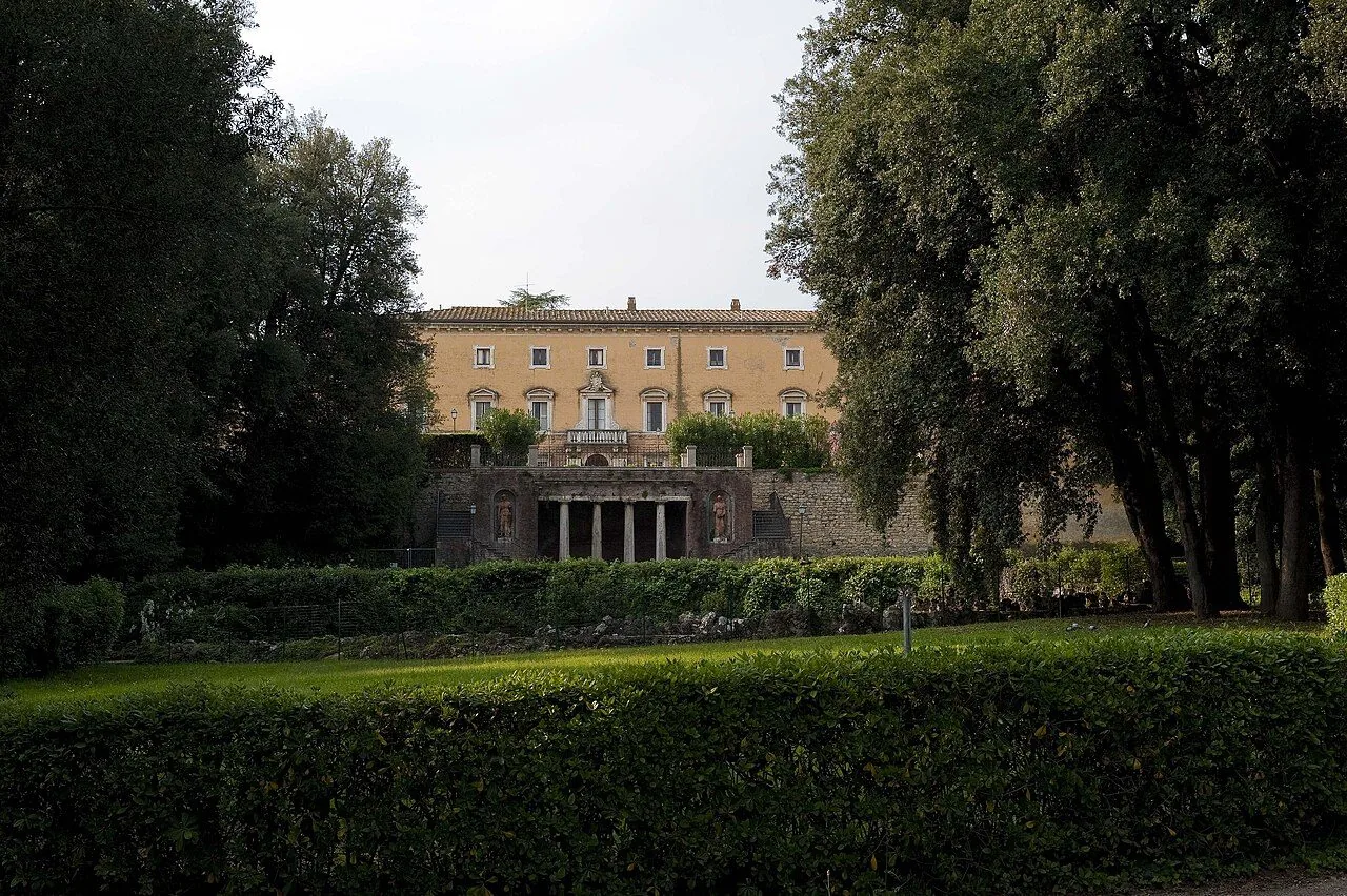 Villa Chigi Saracini vista dall'ingresso sud